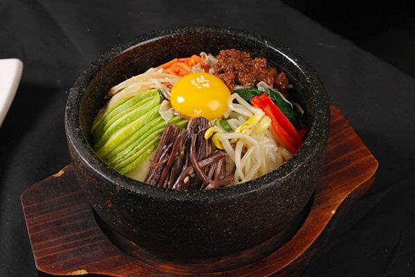 食趣石代石锅饭