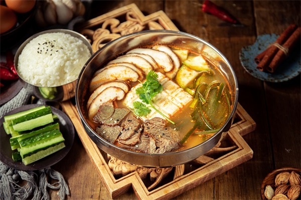 石锅拌饭加盟